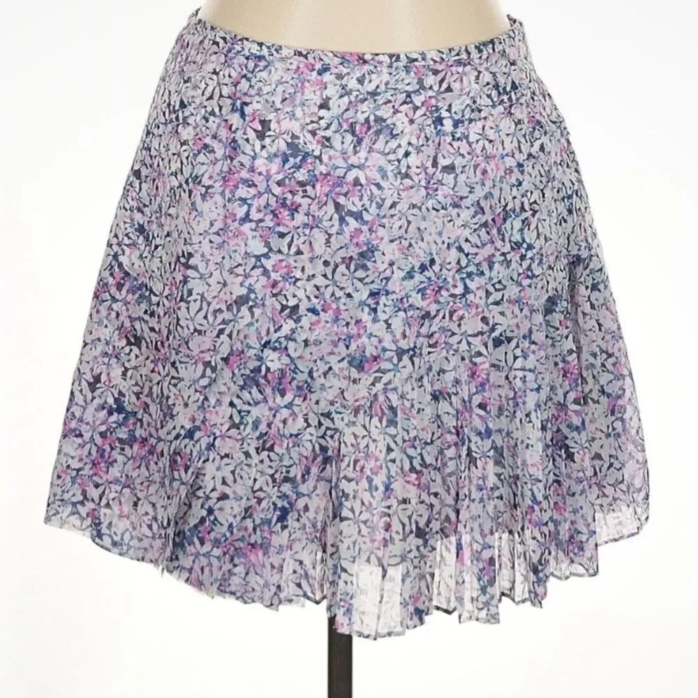 Banana Republic pleated, layered Floral Skater Skirt size 6